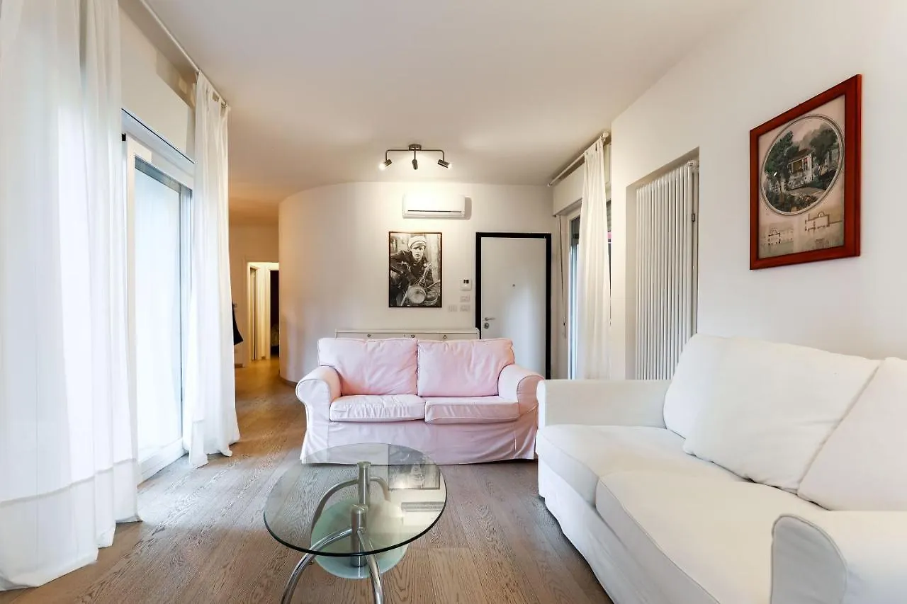 I Cedri Apartment Bologna 0*,